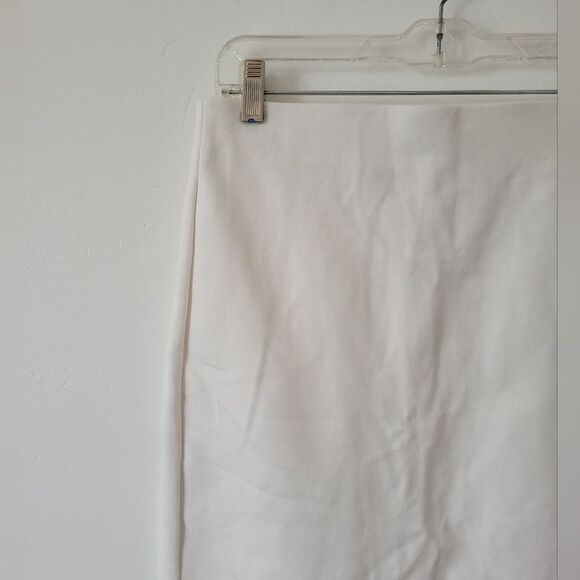 Tahari White Pencil Skirt Stretchy Office Career Preppy Old Money School Size 8 - Picture 2 of 6